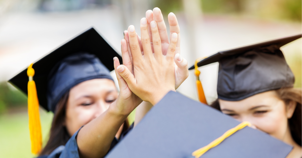 Affinity groups for alumni programs